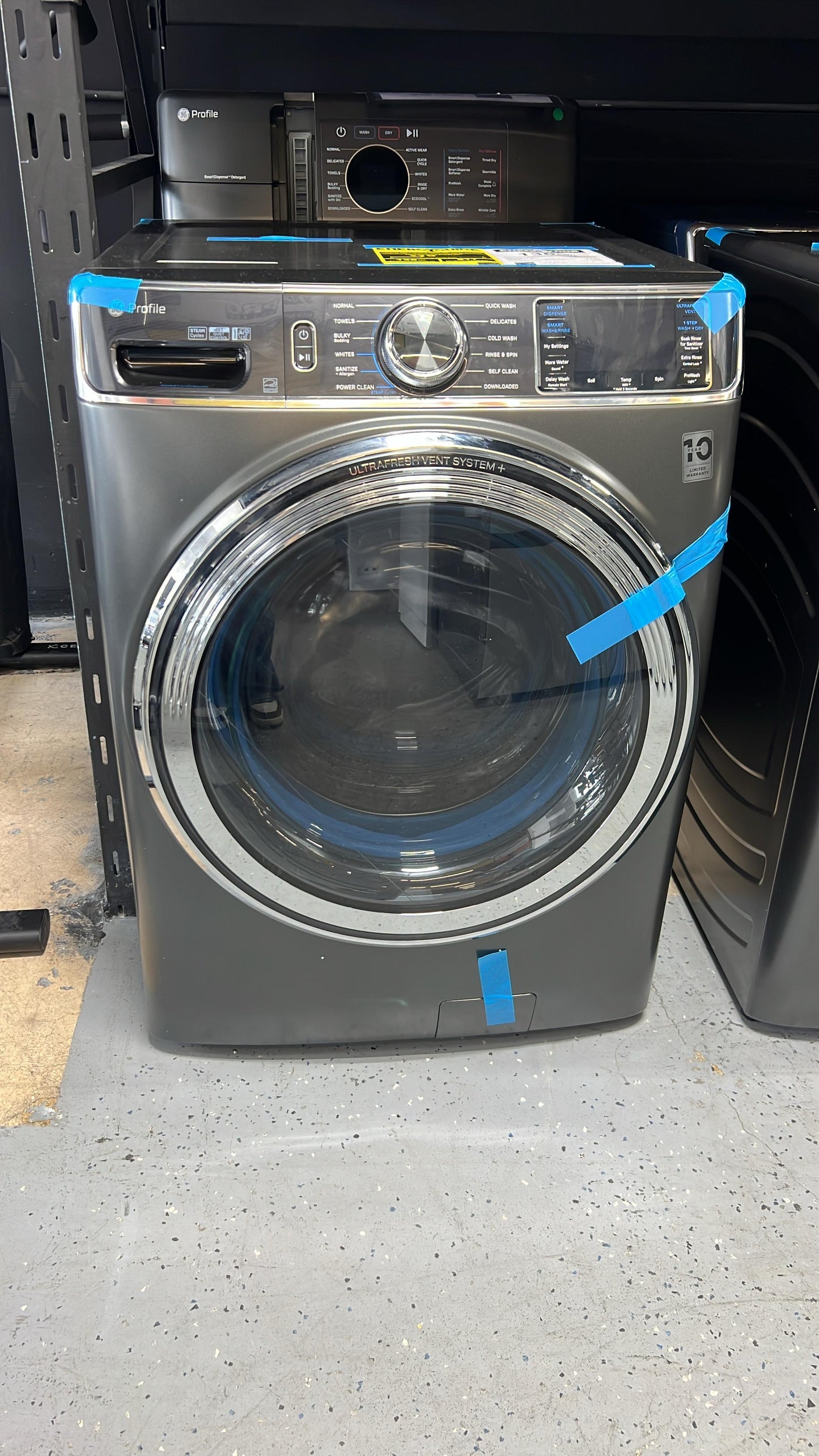 GE Profile - PFW950SPTDS - 28 Inch Front Load Smart Washer with 5.3 Cu. Ft. Capacity, 12 Cycles, 11 Options, Sanitize + Allergen, UltraFresh™ Vent System+, OdorBlock™, Microban®, Adaptive SmartDispense™