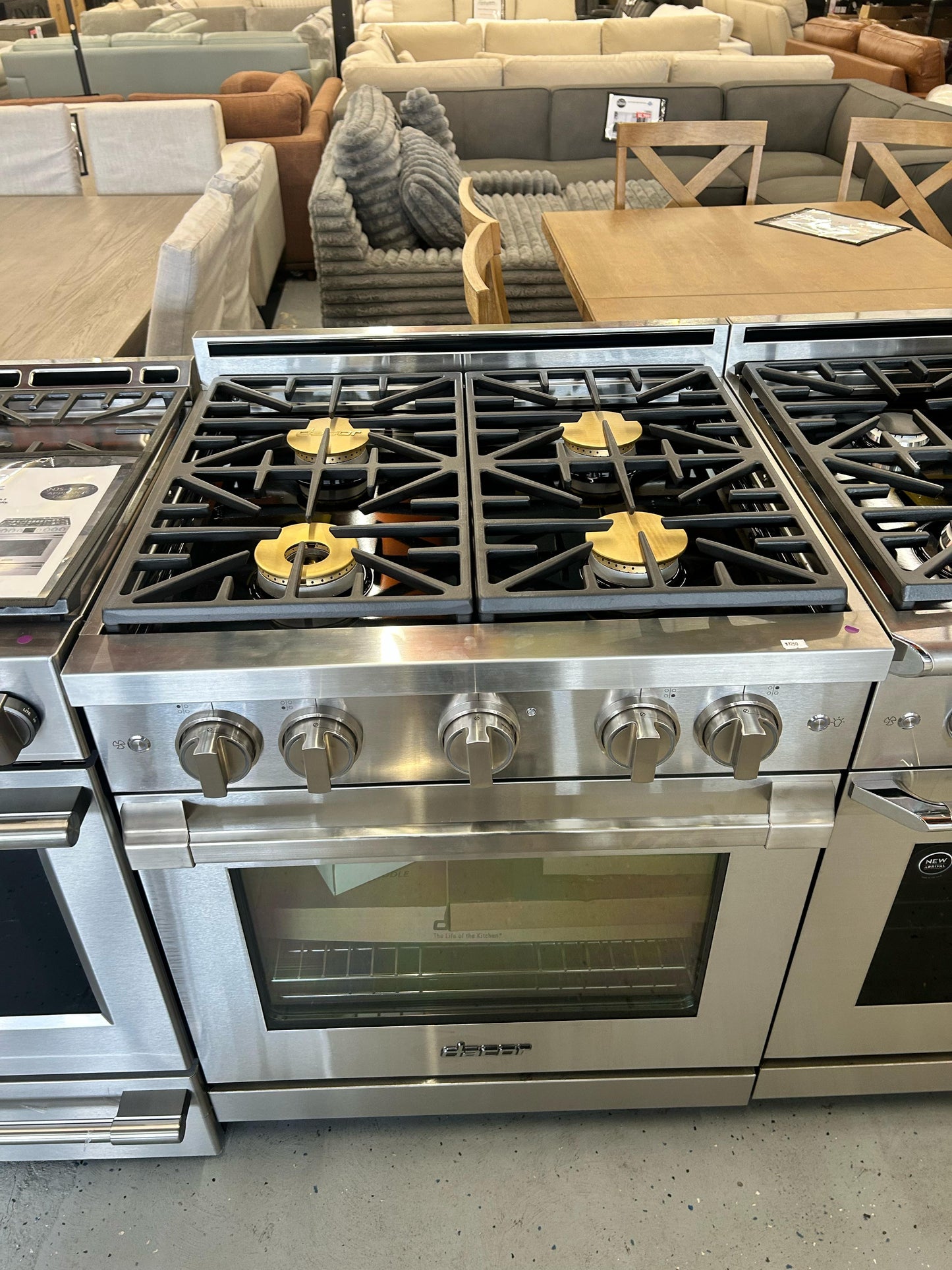 Dacor Renaissance - RNRP30GSNG - 30 Inch Freestanding Gas Range with 1 SimmerSear Burner, 3 Standard Burners, 5.2 cu. ft. Convection Oven