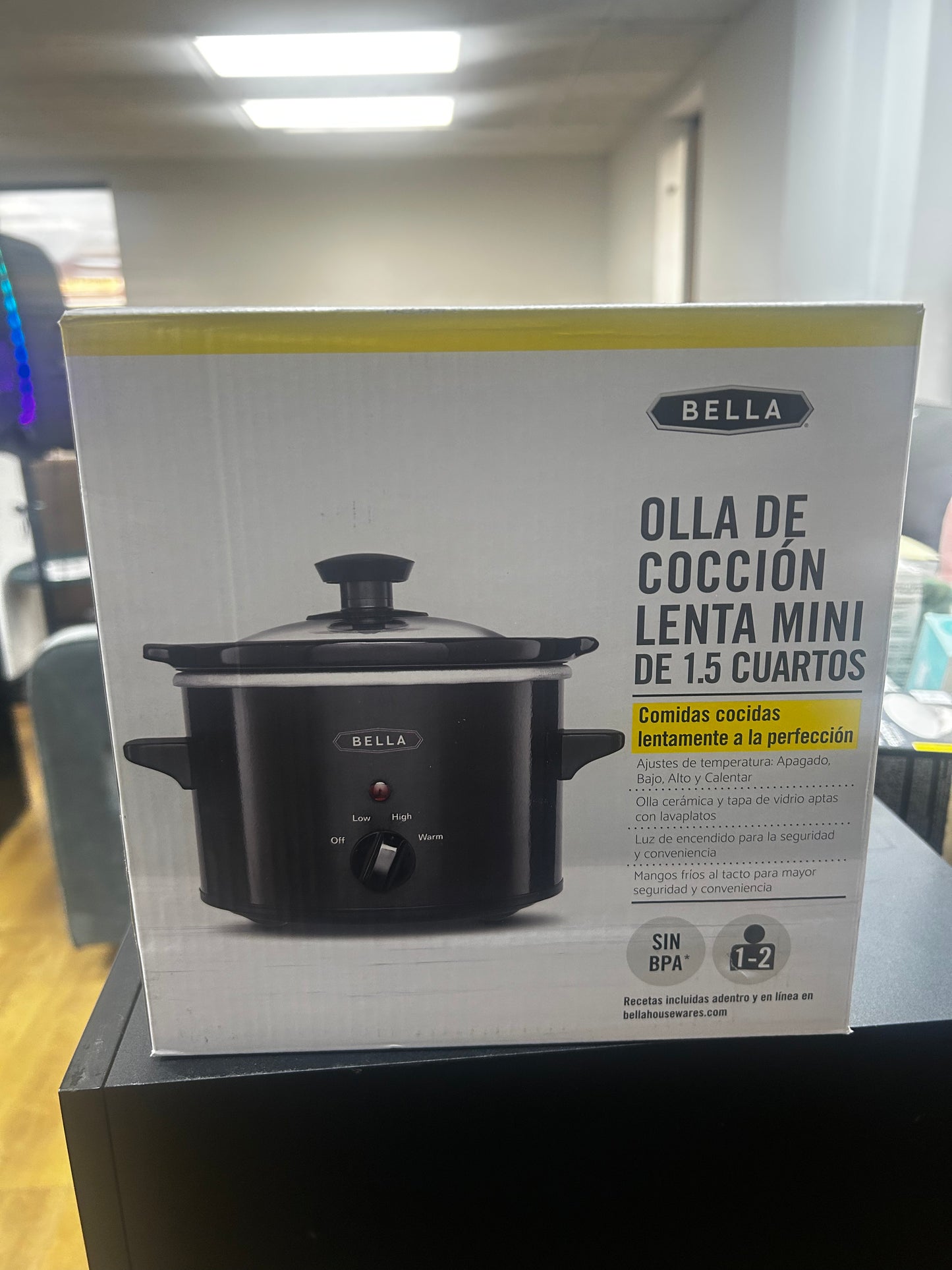 Bella 1.5-Qt. Slow Cooker, Black