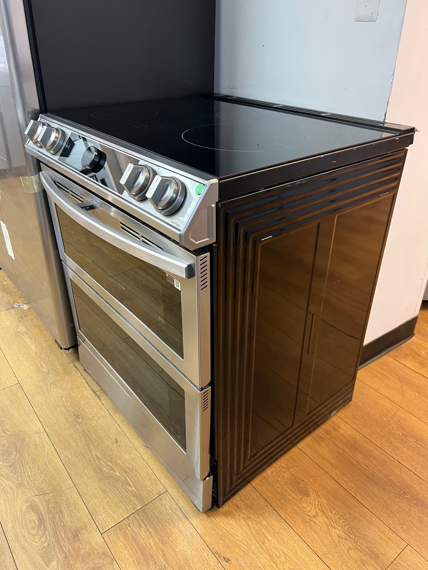 Samsung - NE63T8951SS - 6.3 cu. ft. Slide-In Induction Range with WiFi, Flex Duo, Smart Dial & Air Fry - Fingerprint Resistant Stainless Steel