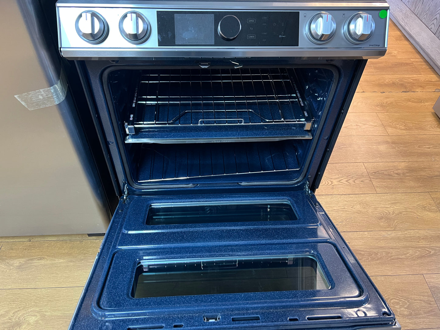 Samsung - NE63T8951SS - 6.3 cu. ft. Slide-In Induction Range with WiFi, Flex Duo, Smart Dial & Air Fry - Fingerprint Resistant Stainless Steel