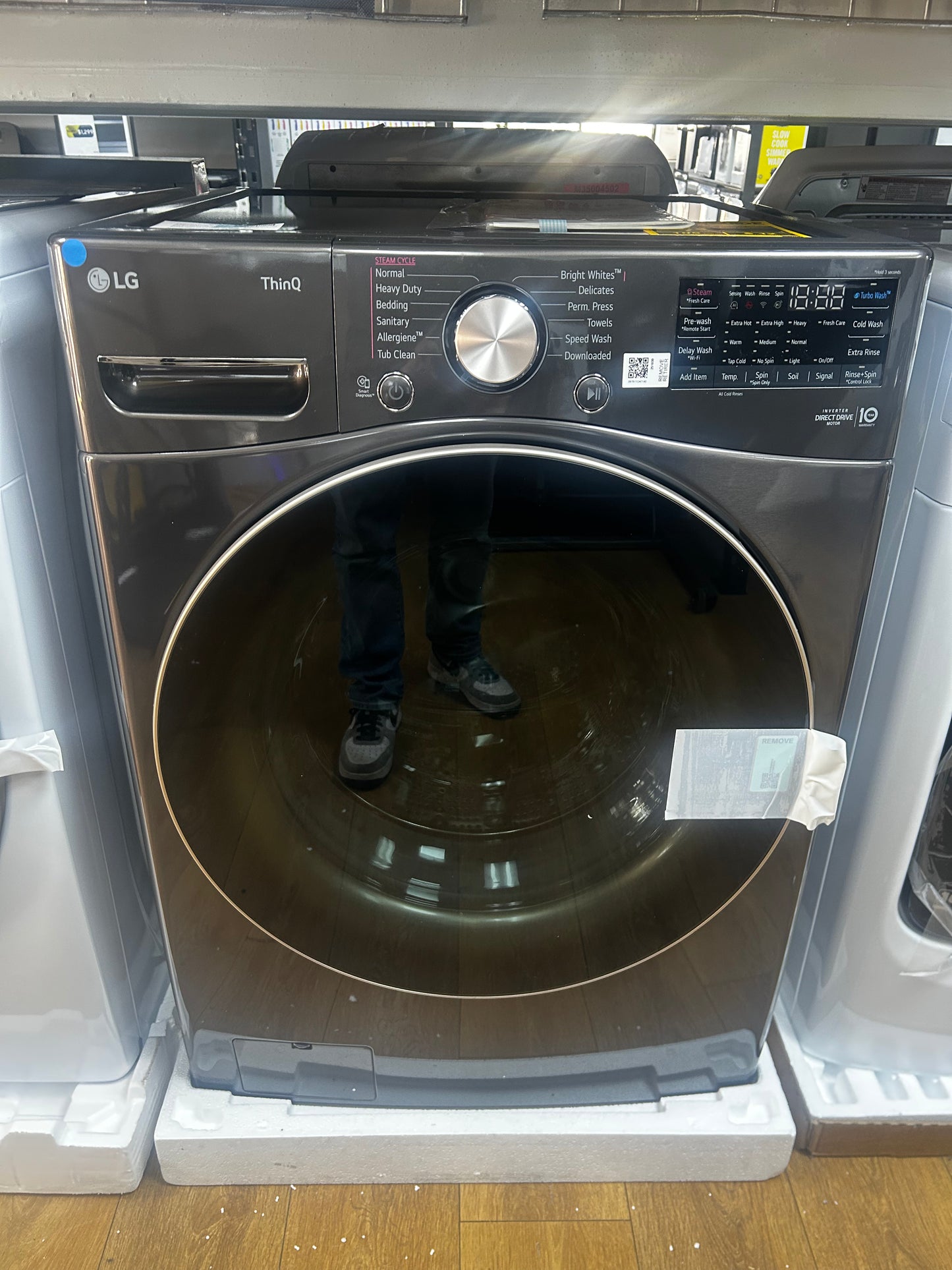 LG - WM4000HBA - 27 Inch Smart Front Load Washer with 4.5 Cu. Ft. Capacity, SenseClean™, SmartThinQ®, SmartDiagnosis™,Sanitary, Allergiene™, ColdWash™, NSF Certified, and Energy Star® Rated: Black Steel