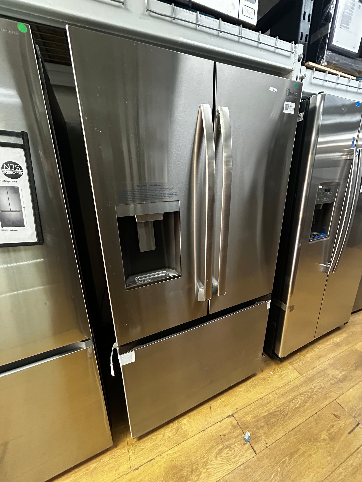 Midea - MRF29D3AST - 36 Inch Smart 3-Door French Door Refrigerator with 29.3 Cu. Ft. Capacity, Click & Glide Door Bin, Smart Control, Dual Ice Maker, LED Lighting, Crisper Drawers, and Energy Star Certified