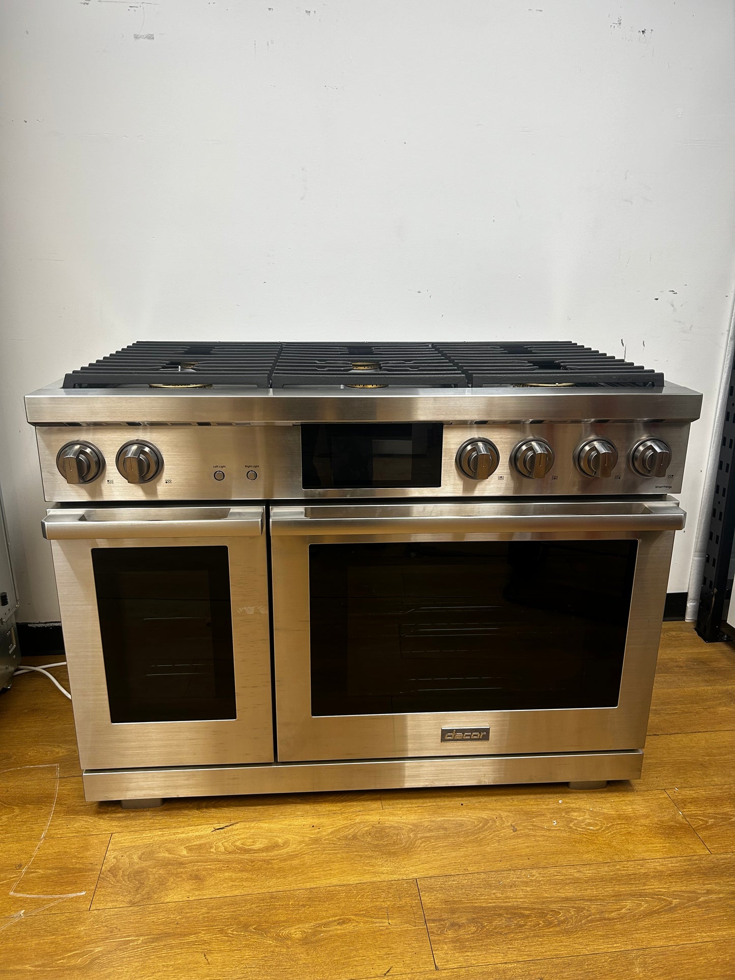 Dacor Transitional - DOP48T960GS - 48 Inch Freestanding Gas Smart Range with 6 Sealed Burners, 7.7 cu. ft. Total Capacity, Continuous Grates, Self-Clean, SimmerSear™ Burners, and Perma-Flame™
