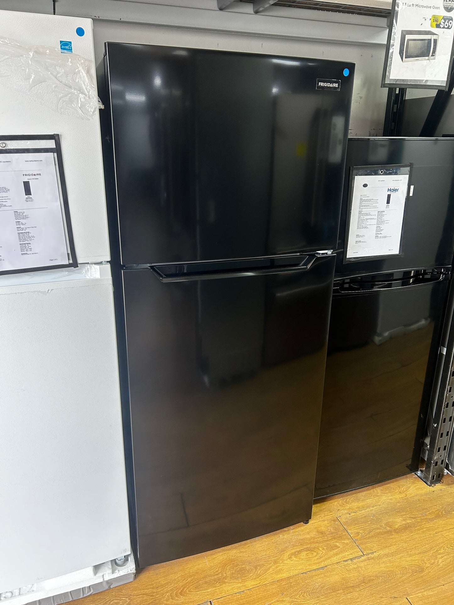 Frigidaire - FFHT1822UB - 28 Inch Top Freezer Refrigerator with 17.6 Cu. Ft. Total Capacity, Adjustable Glass Shelves, Humidity-Controlled Crispers, Gallon Bins, LED Lighting