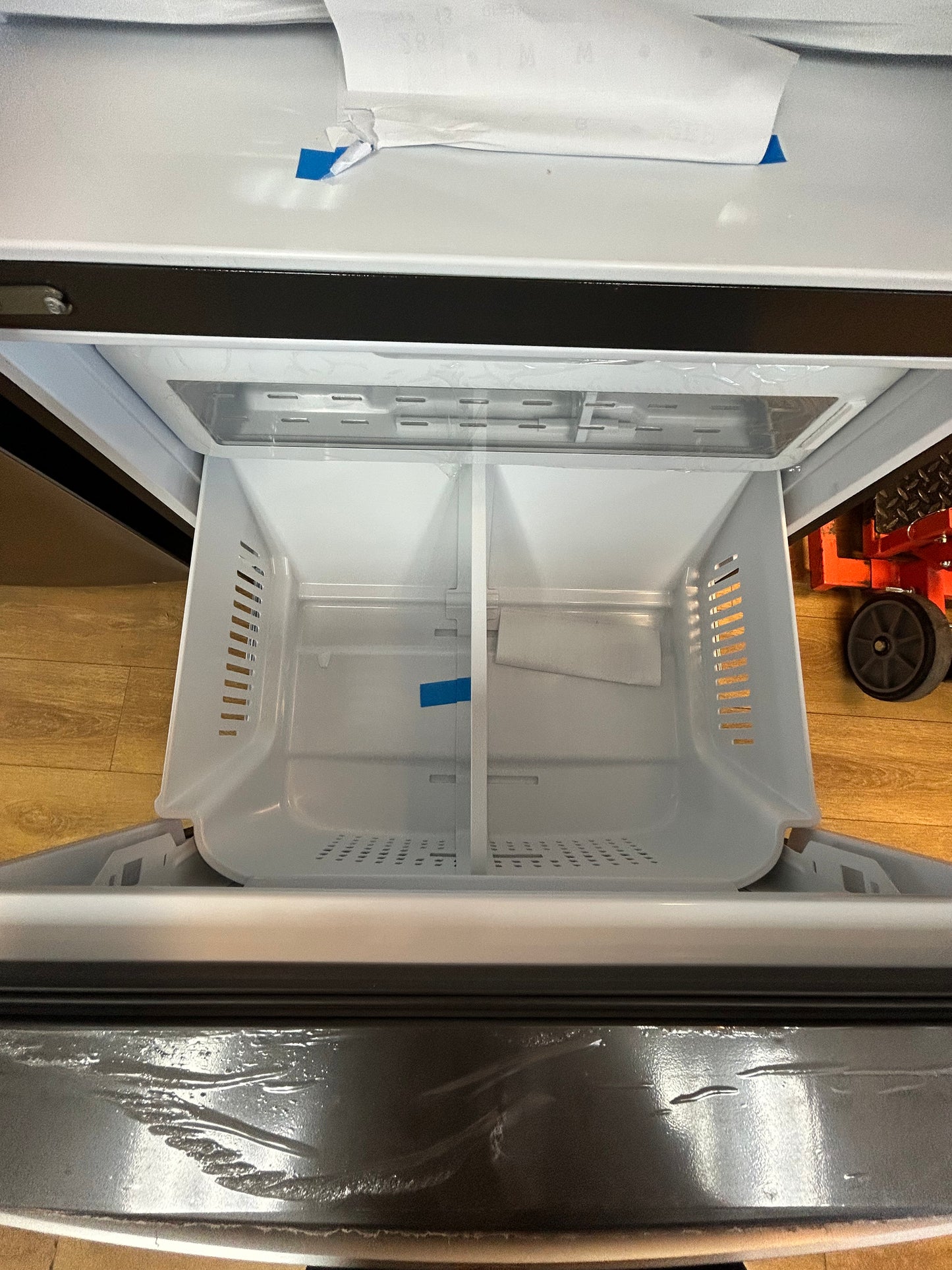 GE - 27.7 Cu. Ft. French Door Refrigerator with Advanced Water Filtration