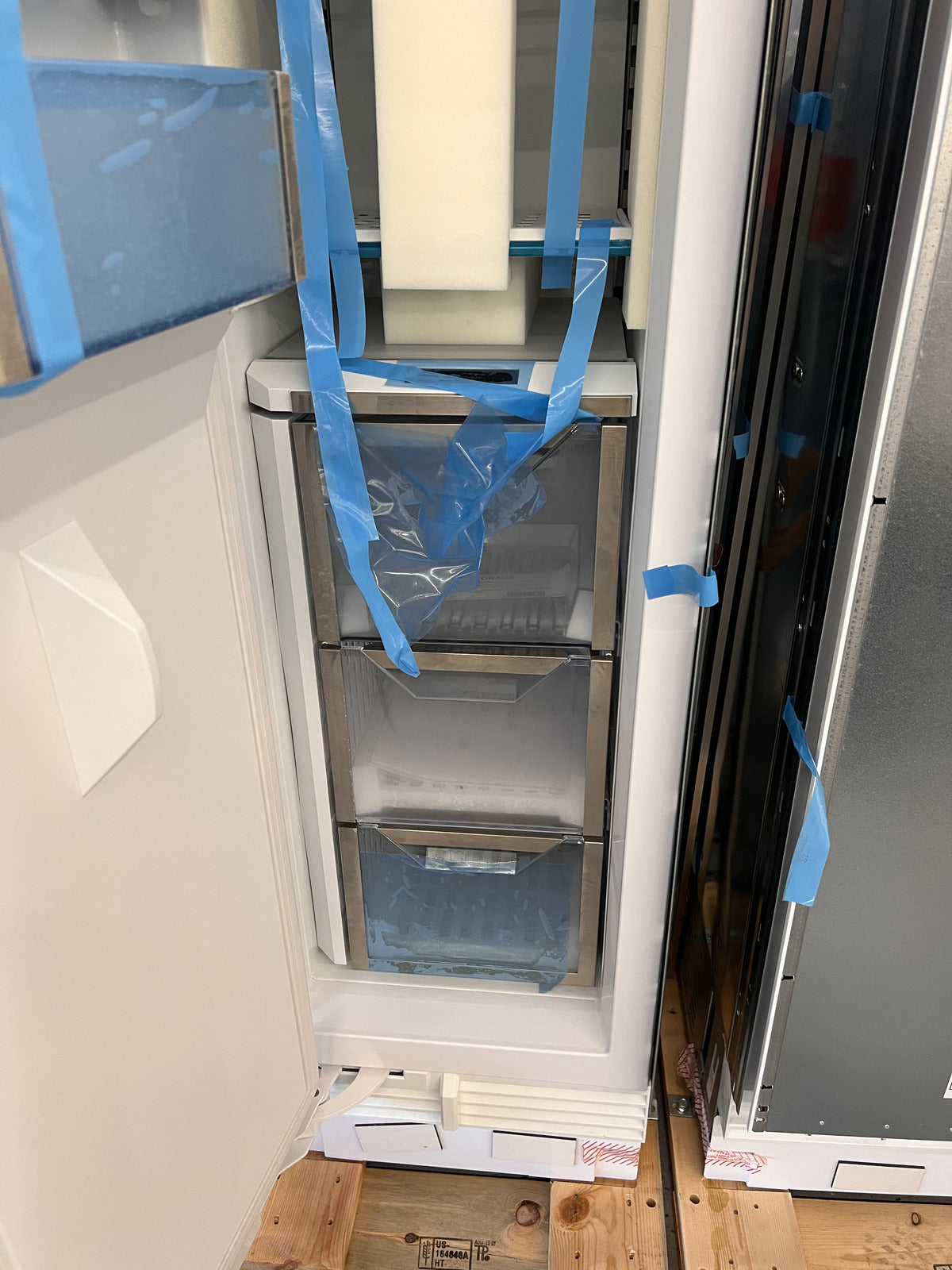 Sub-Zero DEC1850FI/L 18" Designer Column Freezer with Ice Maker, Panel Ready