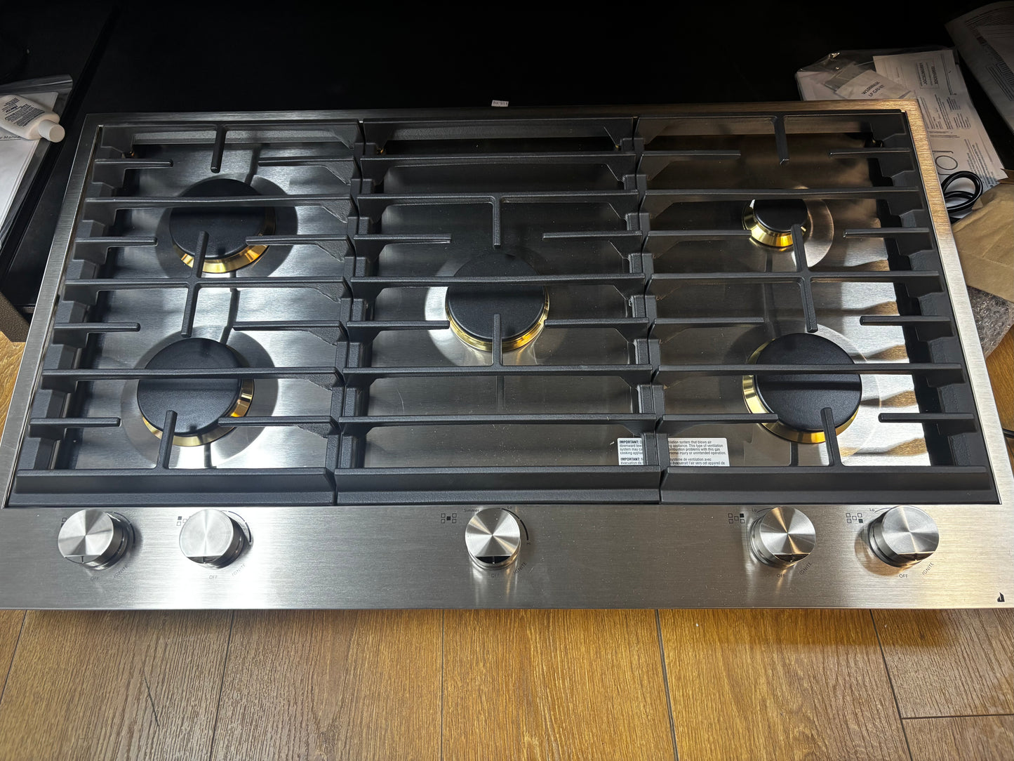 JennAir - JGC3536GS- 36" Built-In Gas Cooktop - Stainless Steel