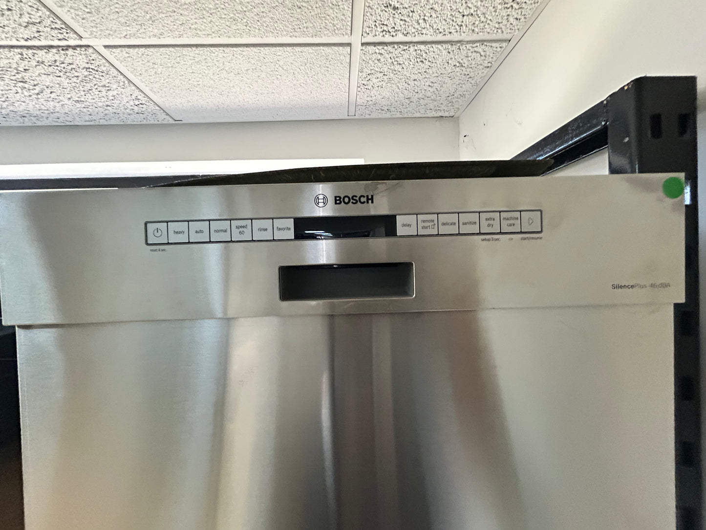 Bosch - SHE53B75UC - 300 Series 24” Front Control Smart Built-In Tub Dishwasher with 3rd Rack and AquaStop Plus, 46dBA - Stainless Steel