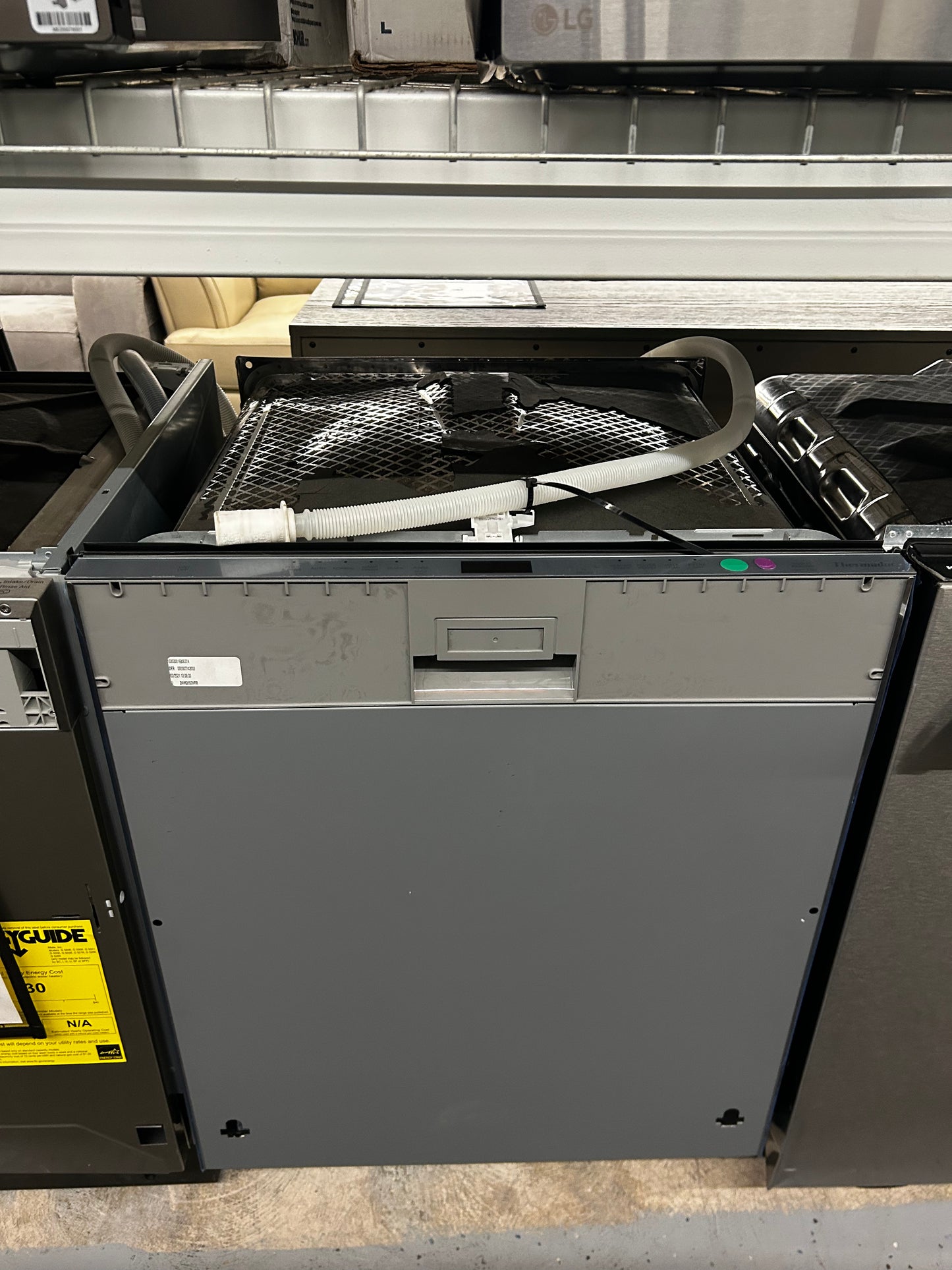 Thermador - DWHD650WPR - Emerald Series 24 Inch Fully Integrated Smart Dishwasher with 16 Place Settings, 6 Wash Cycles, Chef's Tool Drawer, 48 dBA