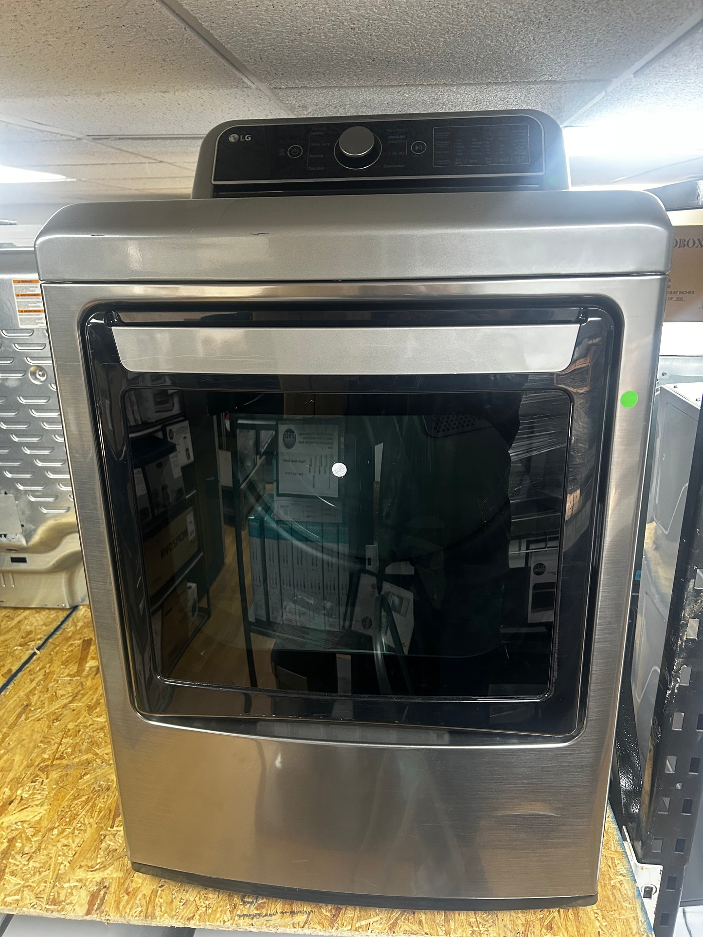 LG - DLE7400VE - 7.3 Cu. Ft. Smart Electric Dryer with EasyLoad Door - Graphite Steel