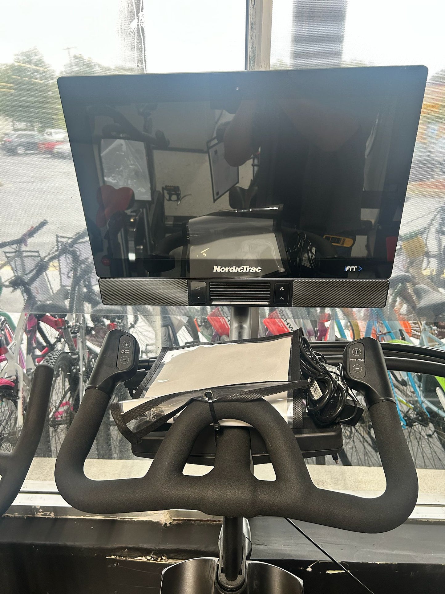 NordicTrack -NTEX02422-Commercial S22i Bike