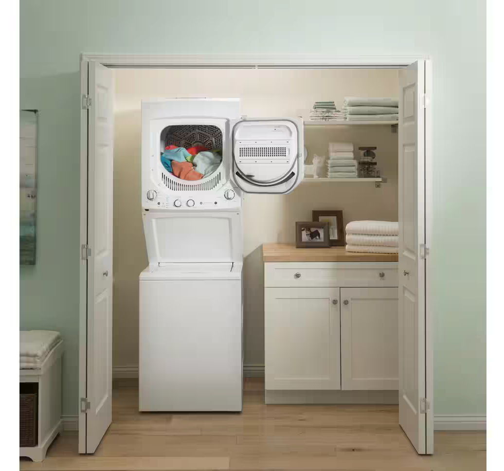 GE 2.3 cu. ft. Washer 4.4 cu. ft. Gas Dryer Combo Model # GUD24GSSMWW