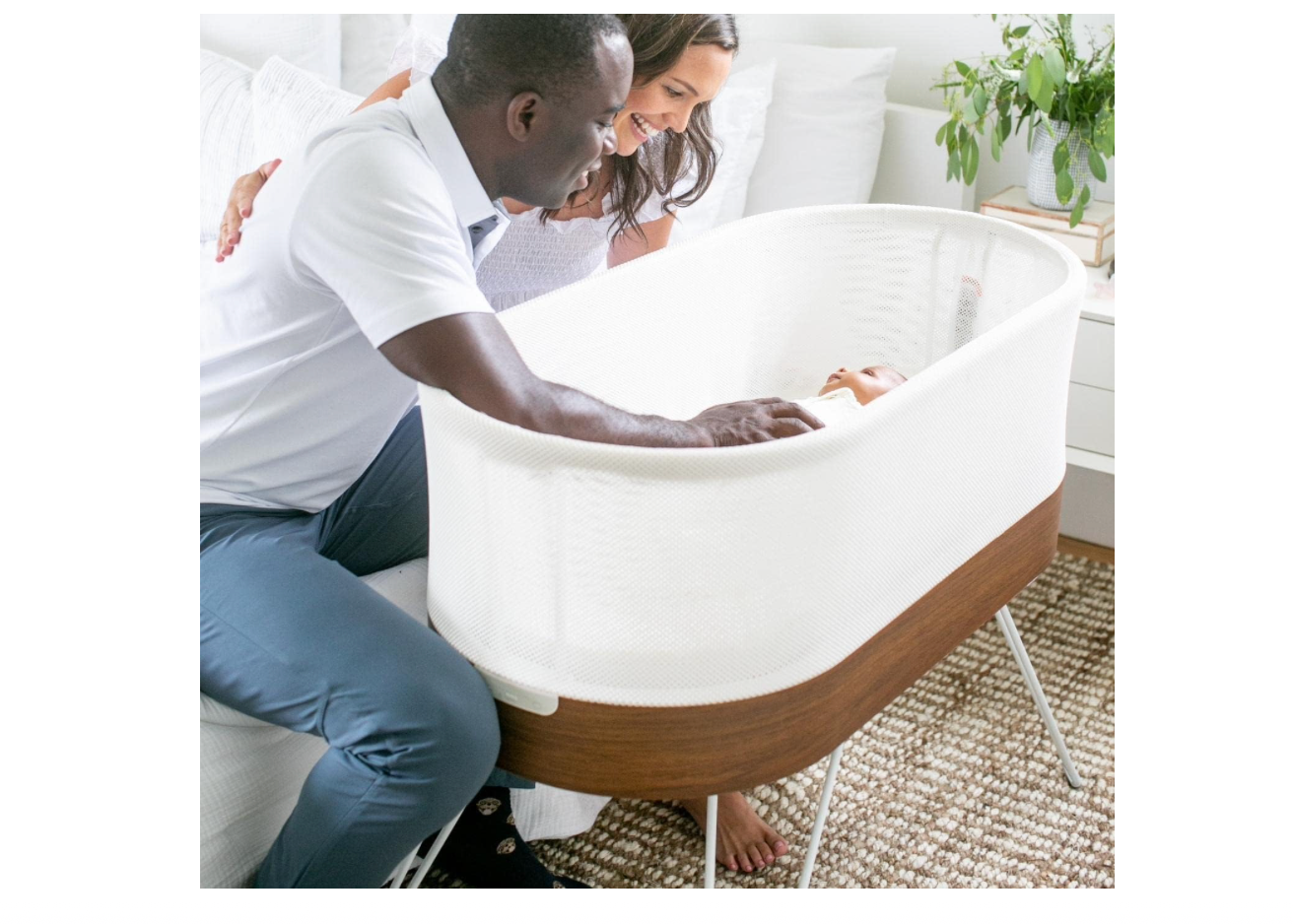 SNOO Smart Sleeper Baby Bassinet - Bedside Crib with Automatic Rocking Motions and Soothing White Noise