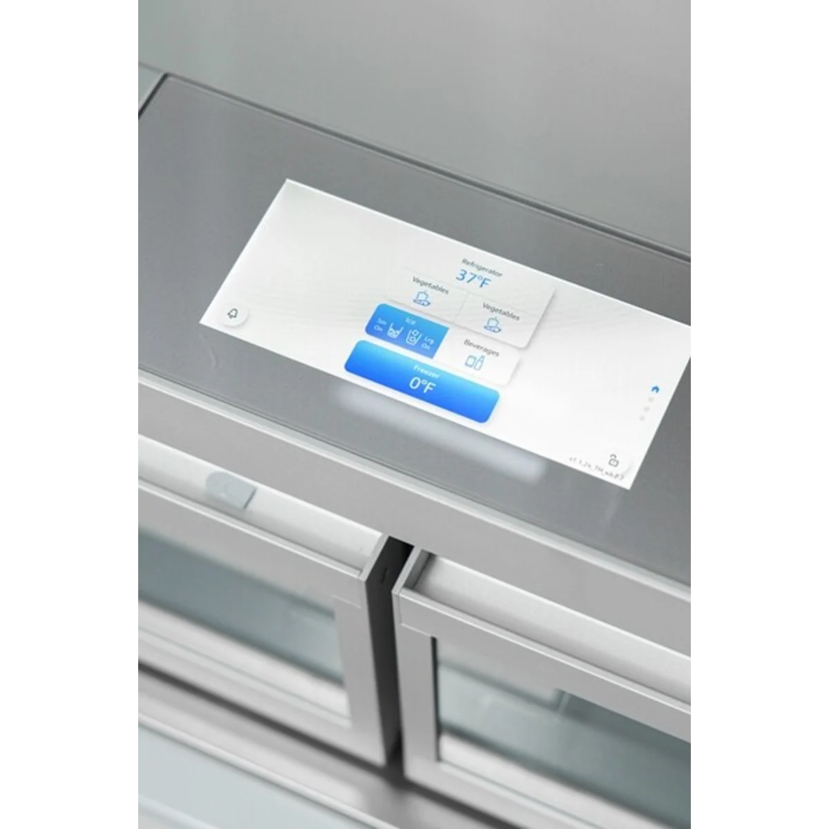 Thermador Freedom® Collection - T36BB110SS - 36 Inch Built-In Bottom Mount Smart Refrigerator with 19 cu. ft. Total Capacity, ThermaFlex™ Drawer, Internal Water Dispenser, and Ice Maker: Masterpiece Handle