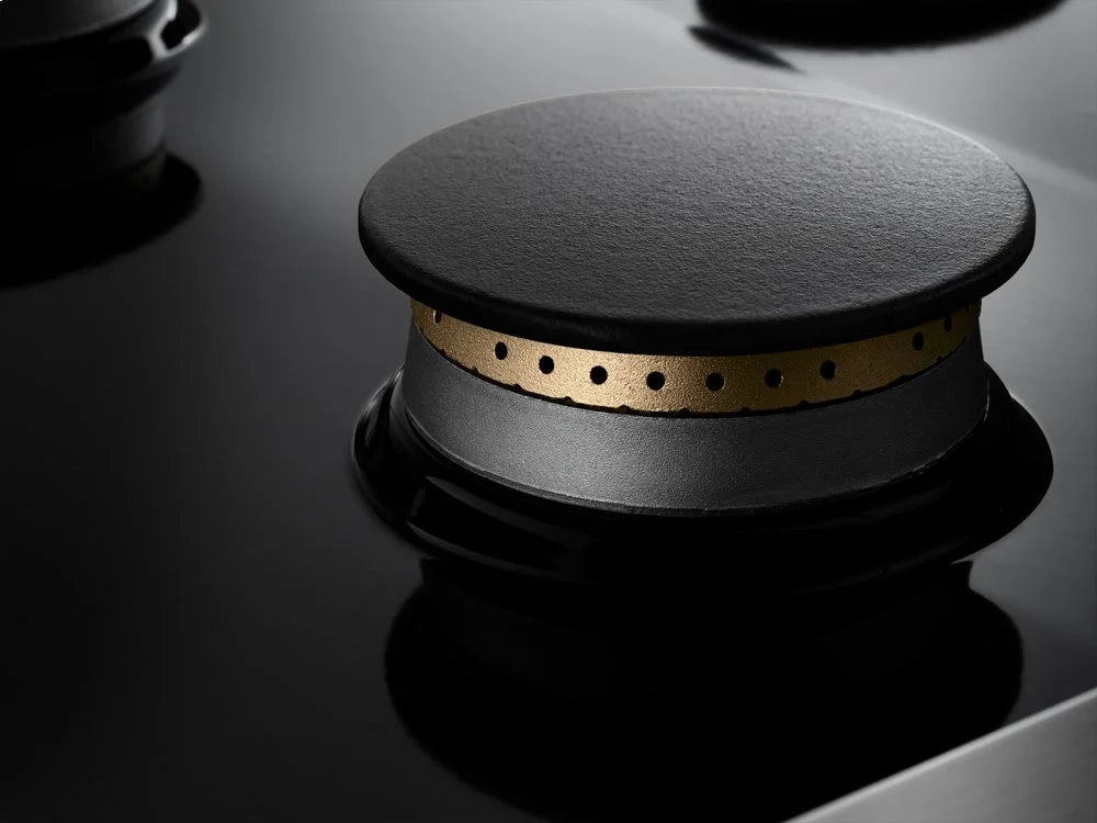 Dacor Professional - HGER30SNG - 30 Inch Epicure Gas Range with SimmerSear™ Burners, Illumina™ Knobs, Smart Flame™, 5.2 Cu. Ft. Capacity, Three-Part Convection