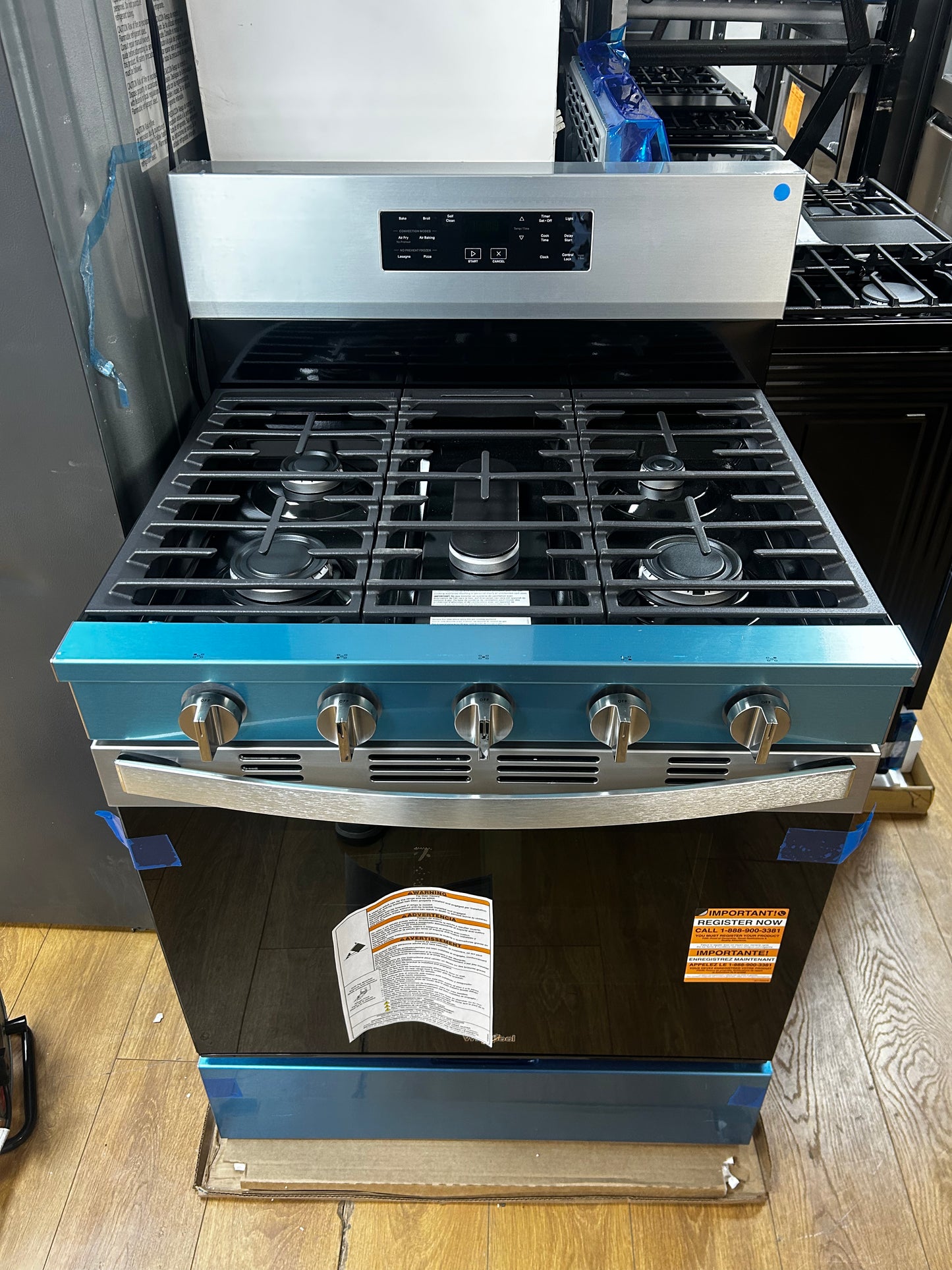 Whirlpool - WFGS5030RZ - 30 Inch Freestanding Gas Range with 5 Sealed Burners, 5.0 cu. ft. Convection Oven, SpeedHeat™ Burner, Griddle Zone, Storage Drawer, Air Cooking, No Preheat Air Fry, and Self Clean: Fingerprint Resistant Stainless Steel