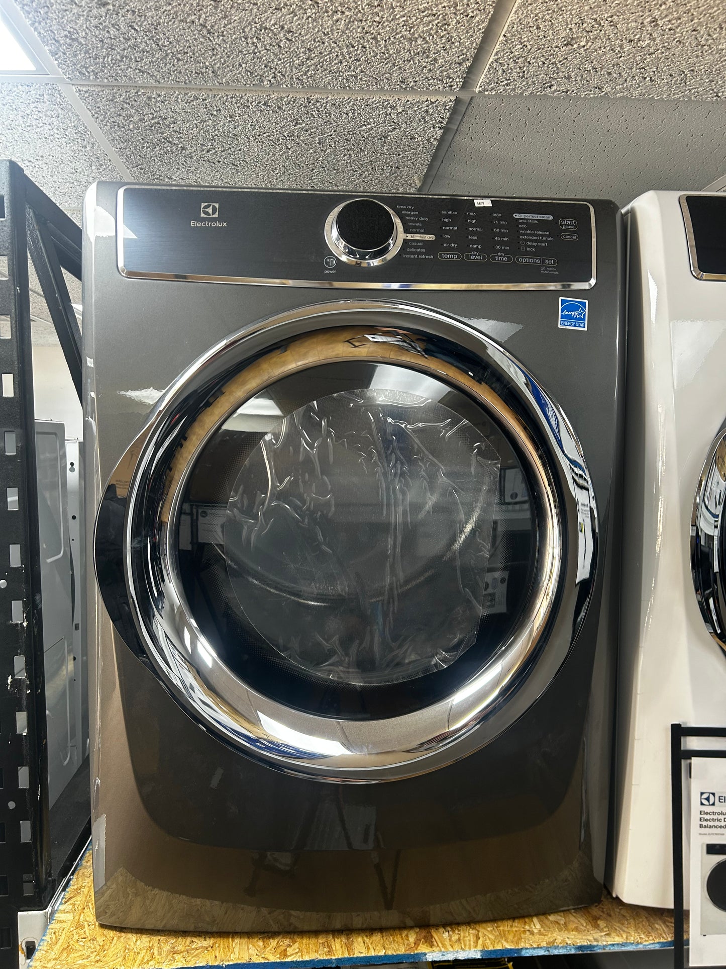 Electrolux - EFME617STT - 27 Inch 8.0 cu. ft. Electric Dryer with Moisture Sensor, Perfect Steam™, Instant Refresh, 9 Dry Cycles, 15 Min Fast Dry, Allergen Cycle, Extended Tumble, Luxury-Quiet Sound System and ENERGY STAR® Rated: Titanium