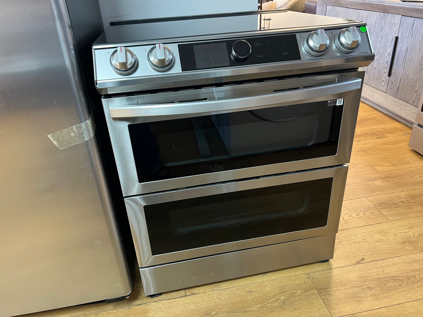 Samsung - NE63T8951SS - 6.3 cu. ft. Slide-In Induction Range with WiFi, Flex Duo, Smart Dial & Air Fry - Fingerprint Resistant Stainless Steel