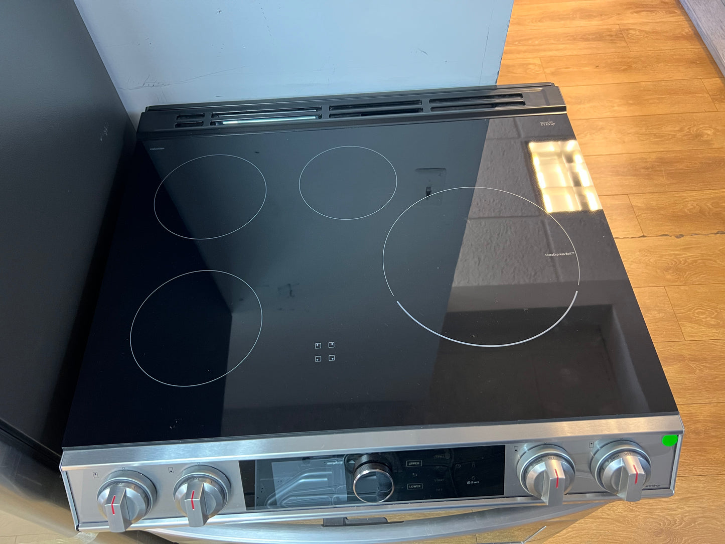 Samsung - NE63T8951SS - 6.3 cu. ft. Slide-In Induction Range with WiFi, Flex Duo, Smart Dial & Air Fry - Fingerprint Resistant Stainless Steel