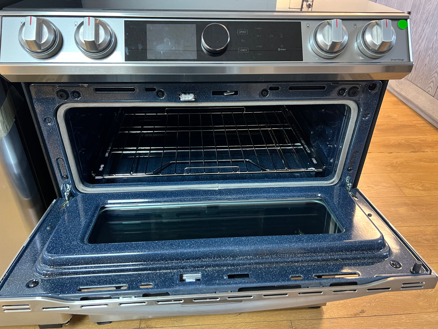 Samsung - NE63T8951SS - 6.3 cu. ft. Slide-In Induction Range with WiFi, Flex Duo, Smart Dial & Air Fry - Fingerprint Resistant Stainless Steel