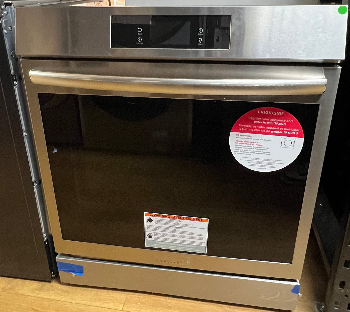 Frigidaire - GCFI3060BF- Gallery 6.2 Cu. Ft Freestanding Electric Induction Total Convection Range with Self-cleaning - Stainless Steel