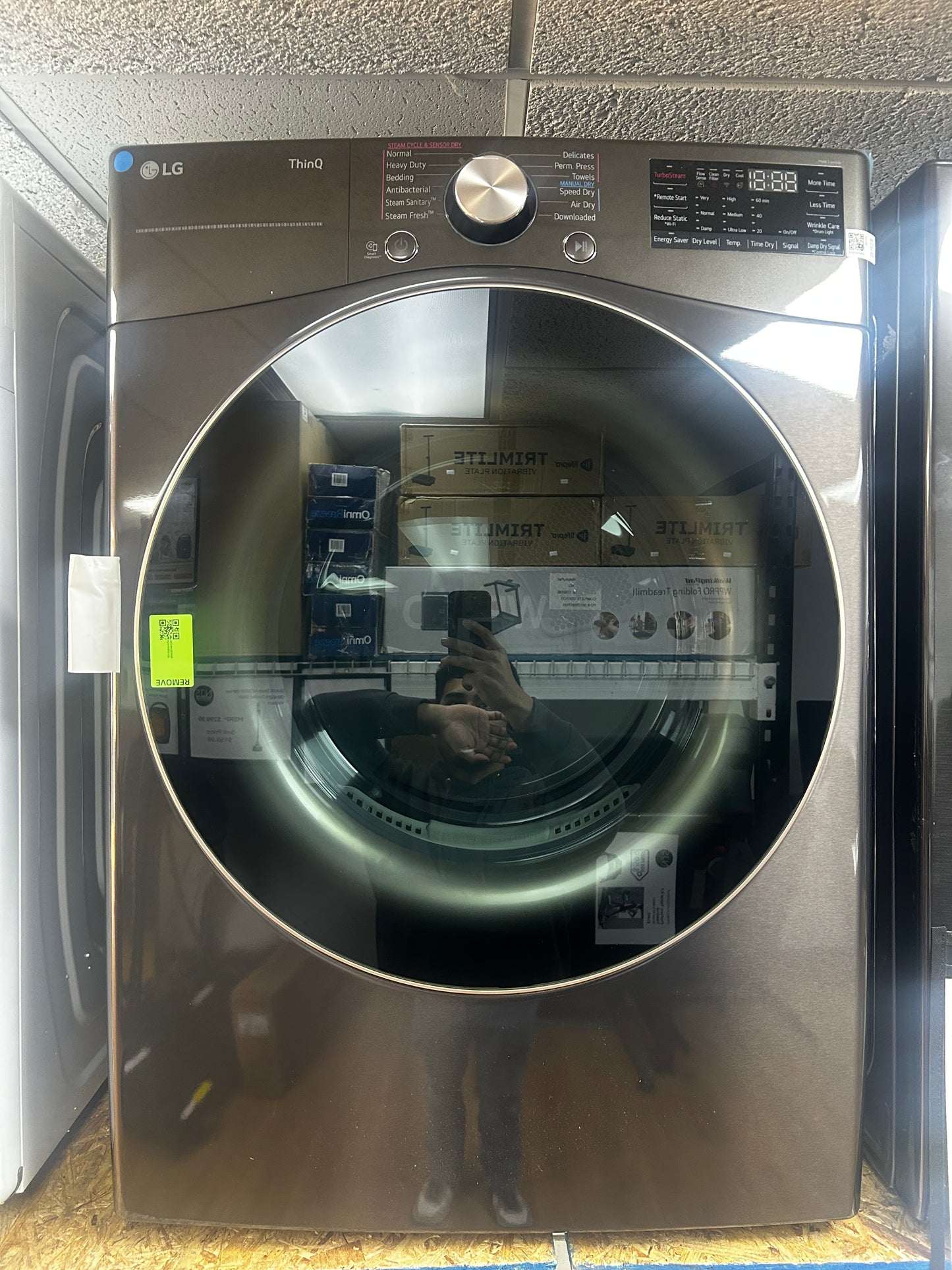 LG - DLGX4001B - 27 Inch Gas Smart Dryer with 7.4 Cu. Ft. Capacity, 12 Dryer Programs, Sensor Dry, Steam, Wrinkle Care, Dial-A-Cycle™, SteamSanitary™ and Energy Star Certified: Black Steel