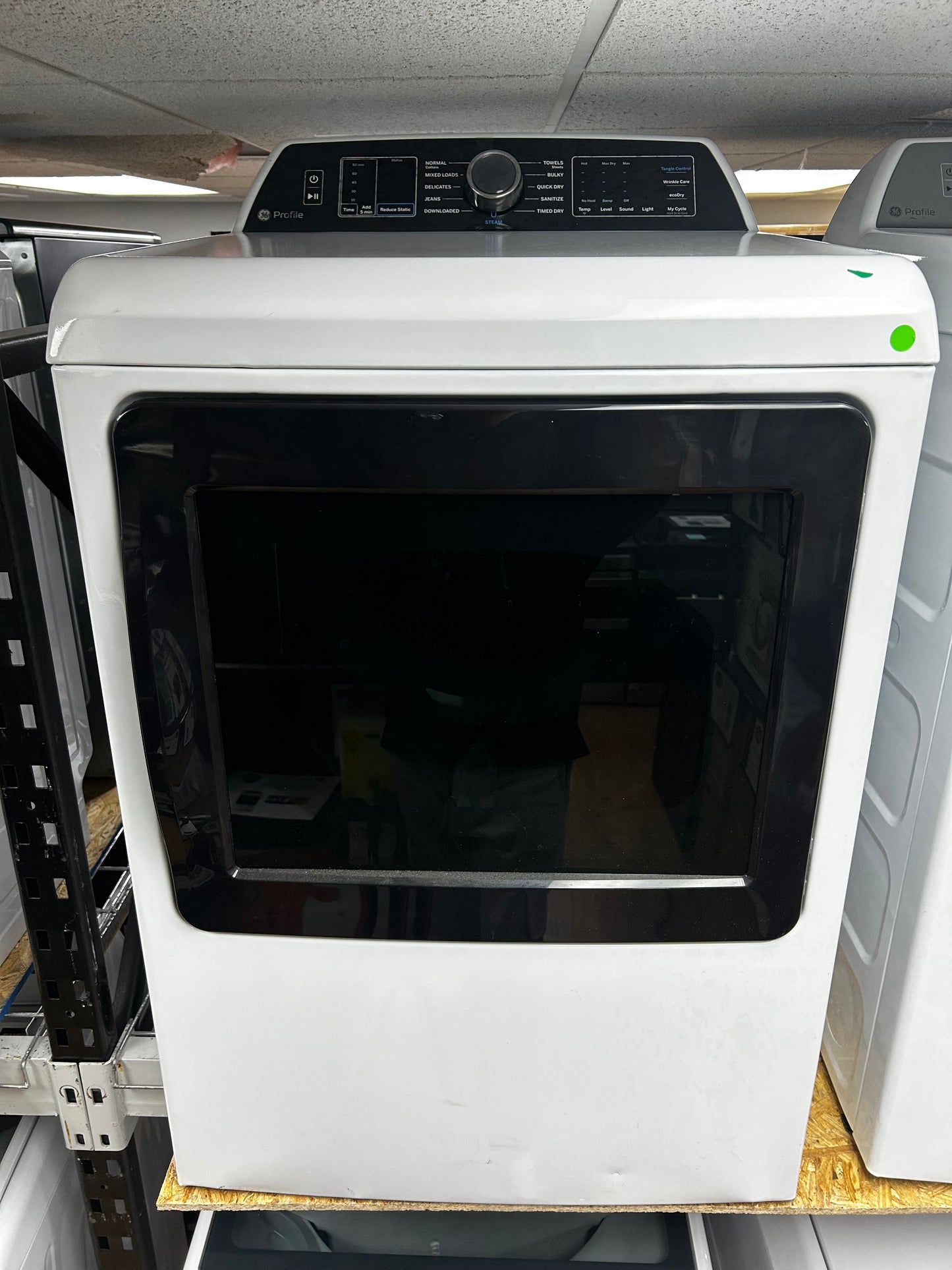 GE Profile - PTD70GBSTWS - 27 Inch Gas Smart Dryer with 7.4 Cu. Ft. Capacity, Tangle Control, Steam Cycle, Sanitize Cycle, My Cycle, Quick Dry, Sensor Dry, Eco Dry, and Energy Star Qualified: White