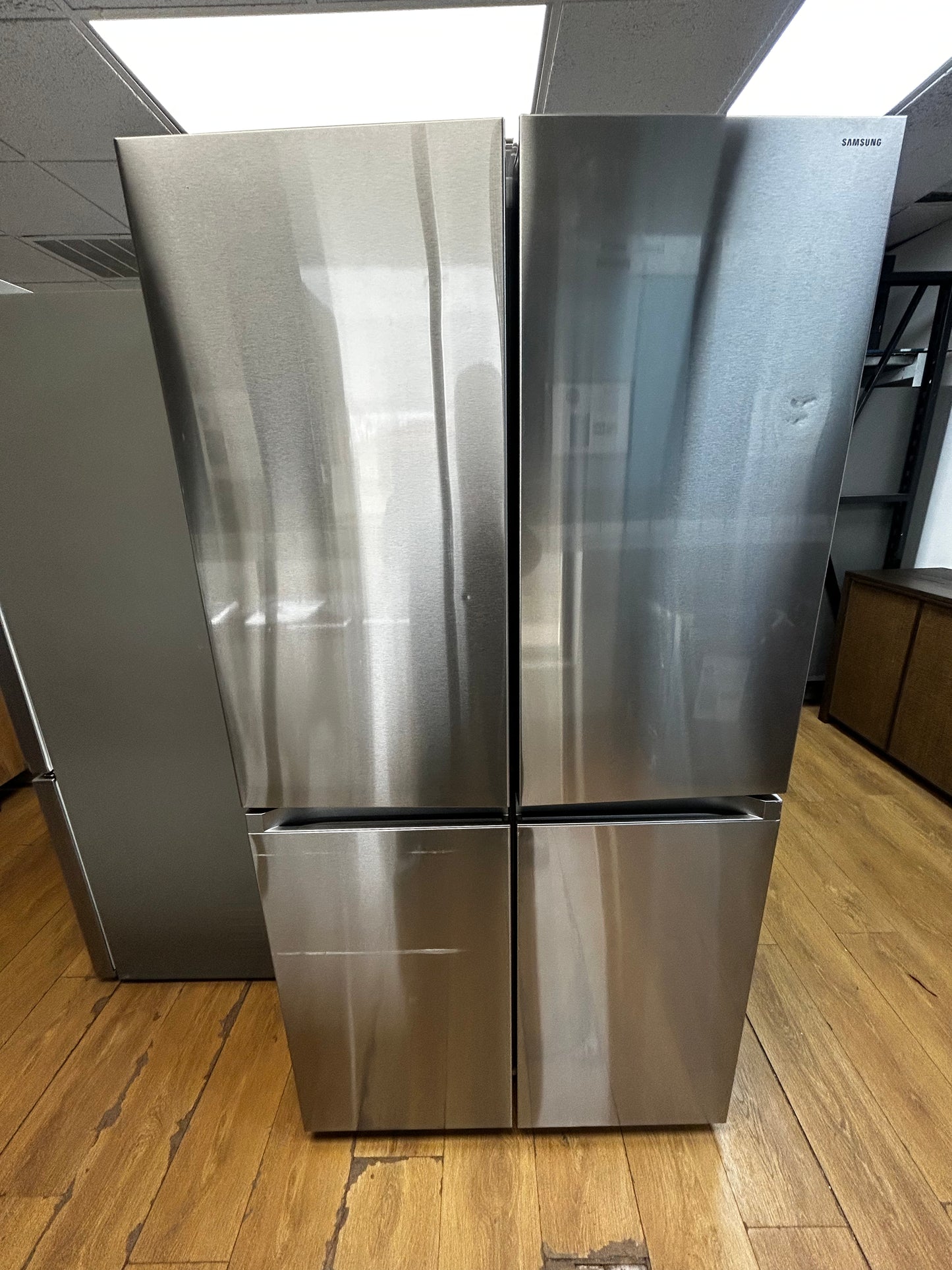 Samsung - RF23B7671SR/AA - 23 Cu. Ft. Counter Depth 4-Door French Door Refrigerator