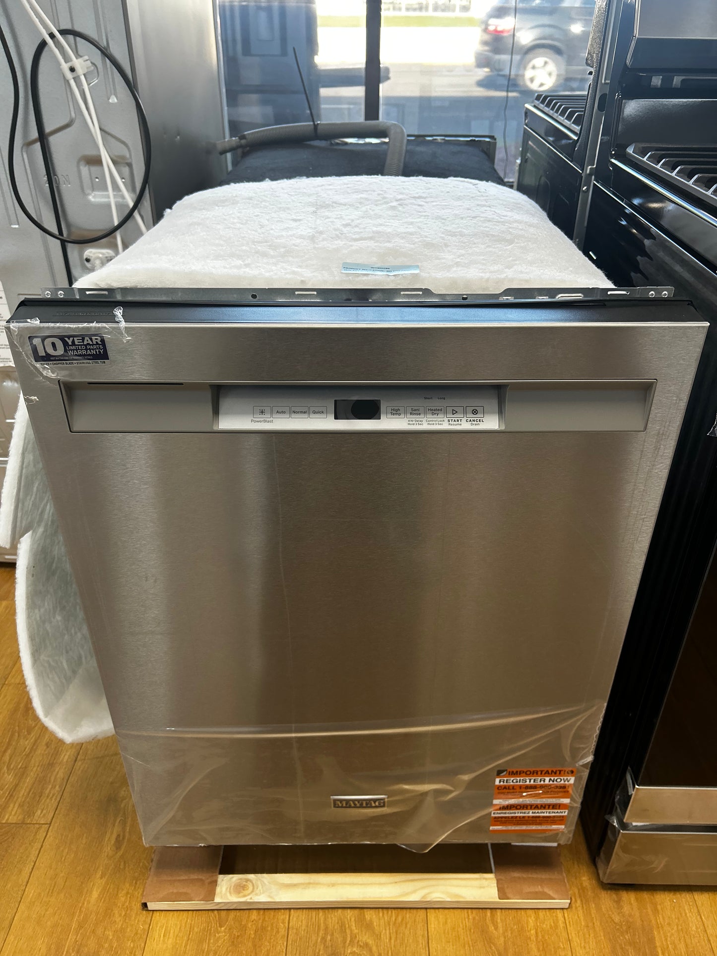 Maytag - MDB4949SKZ - 24 Inch Full Console Dishwasher with 14 Place Settings, 50 dBA, 4 Wash Cycles, Dual Power Filtration, PowerBlast® Cycle, Heated Dry, NSF® Certified, and Star K: Fingerprint Resistant Stainless Steel