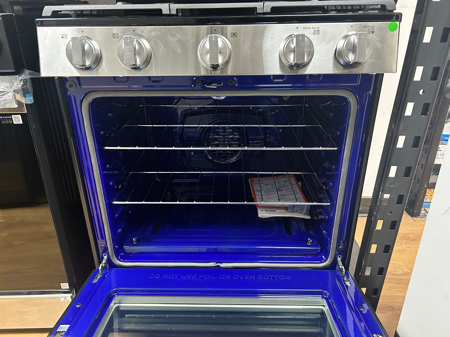 LG - LRGL5823S - 5.8 Cu. Ft. Freestanding Gas Range with EasyClean, WideView Window and AirFry