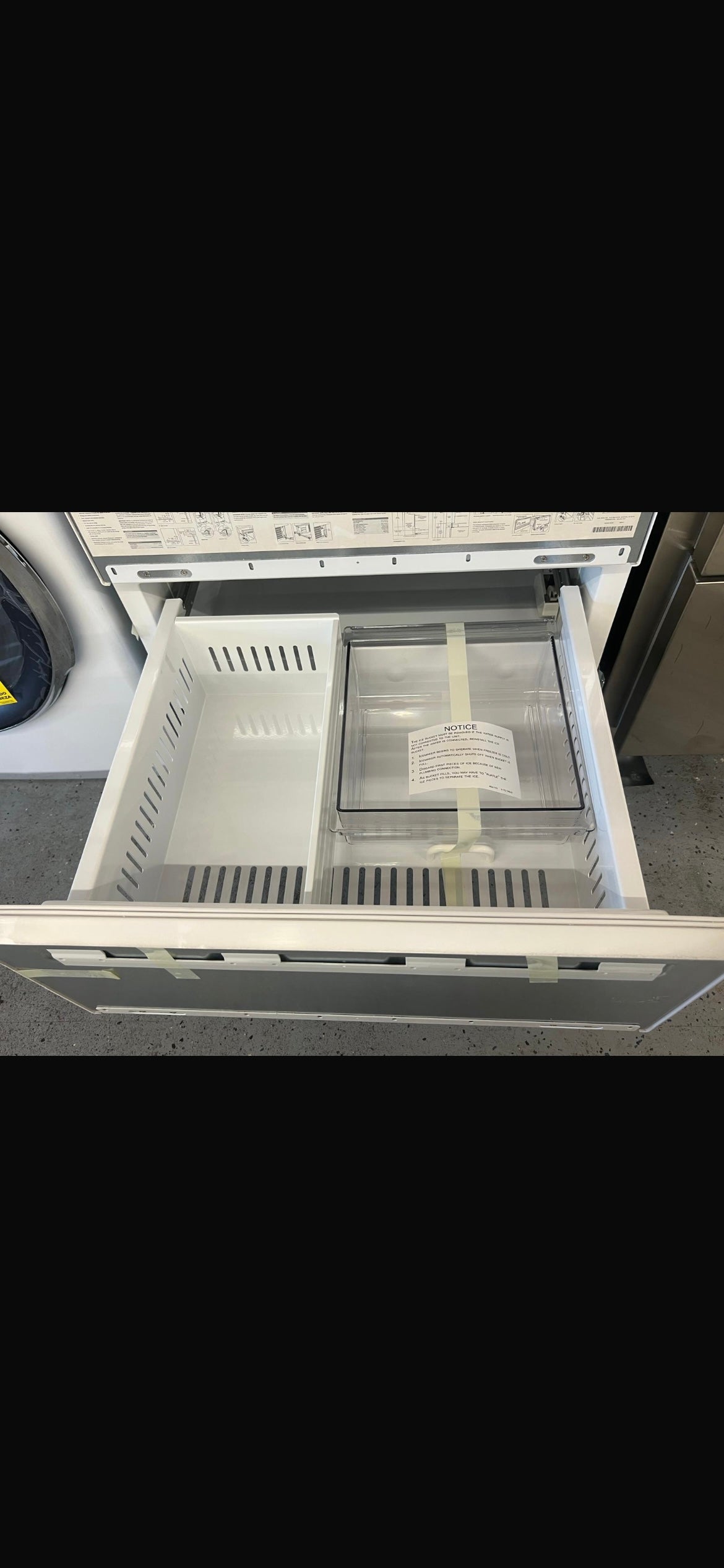 Sub Zero - 700TCI - 27 Inch Combination Refrigerator/Freezer