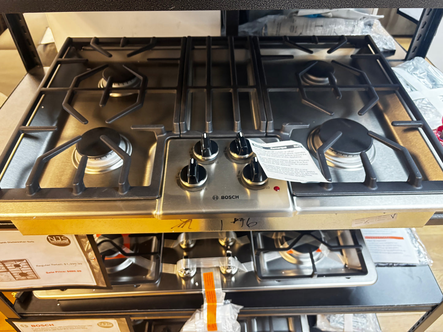 Bosch -NGM5054UC -30"Gas Cooktop with 4 Sealed Burners