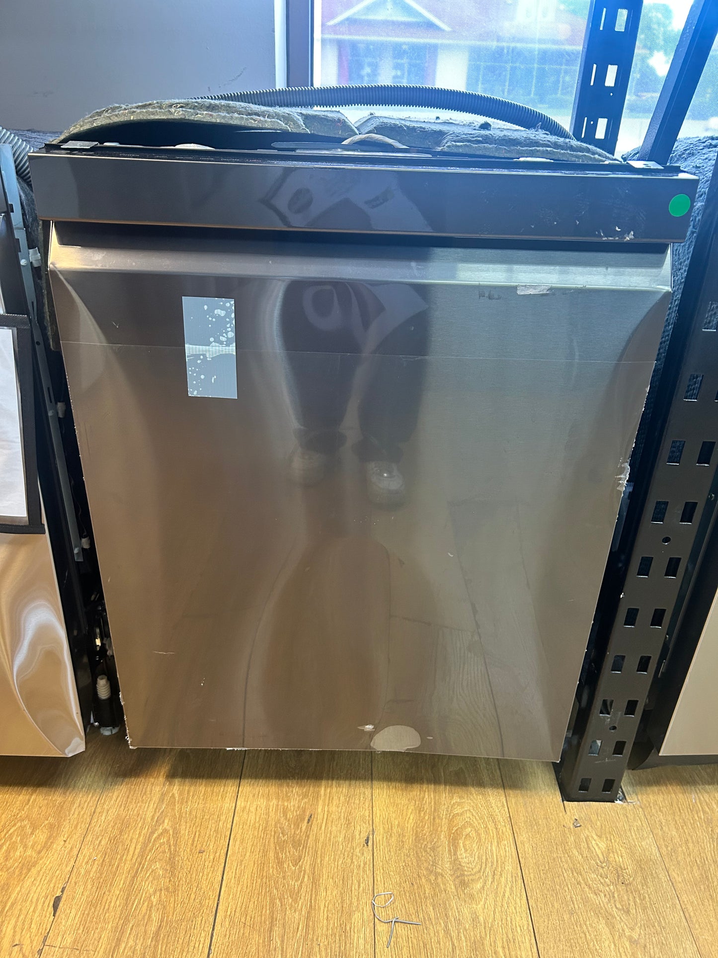 LG - LDPH7972D - 24" Top Control Smart Built-In Stainless Steel Tub Dishwasher with 3rd Rack, QuadWash Pro and 42dba - PrintProof Black Stainless steel