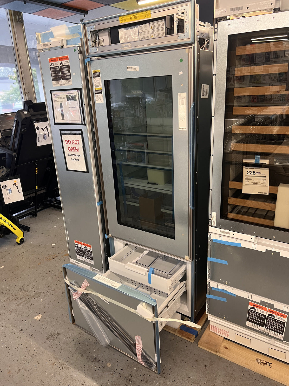 Sub-Zero CL3050UG/O/L 30" Over and Under Refrigerator with Glass - Panel Ready