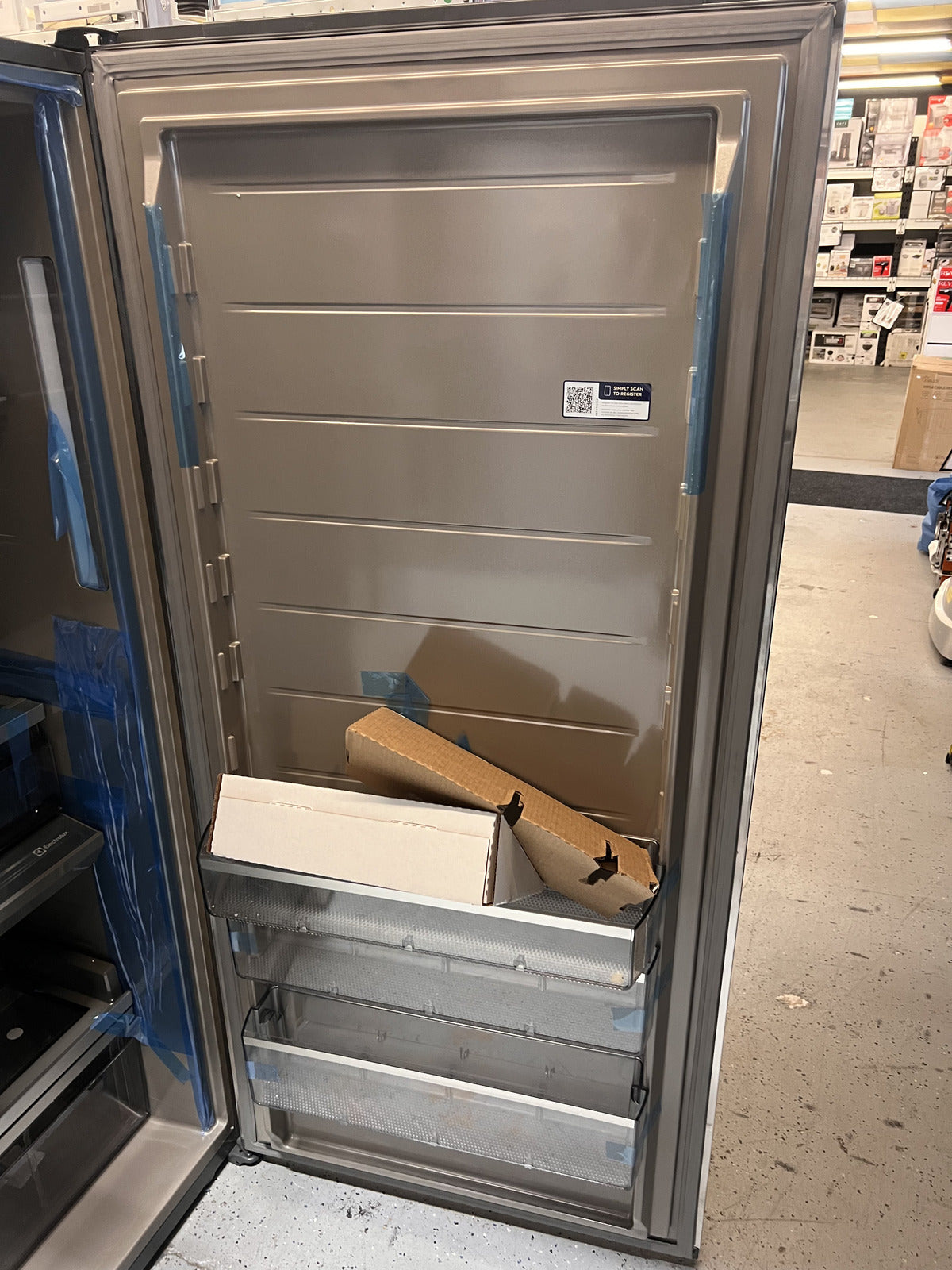 Electrolux EI33AR80WS / EI33AF80WS 66" Refrigerator / Freezer Collumns - SS