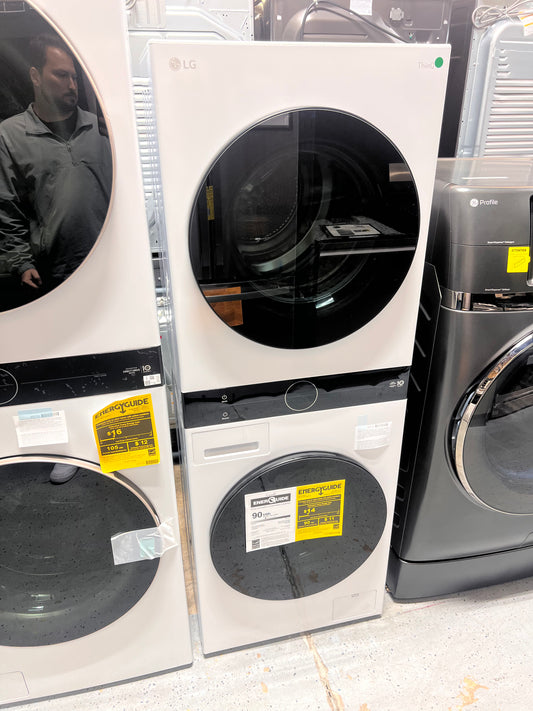 LG WKHC152HWA 24" Compact WashTower with Center Control 2.4 cu. ft. Front Load Washer and 4.2 cu. ft. Electric Ventless HeatPump Dryer, White
