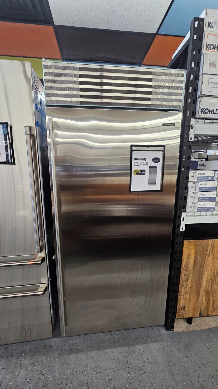 Sub zero -BI-36R/S-Legacy model-36" classic refrigerator