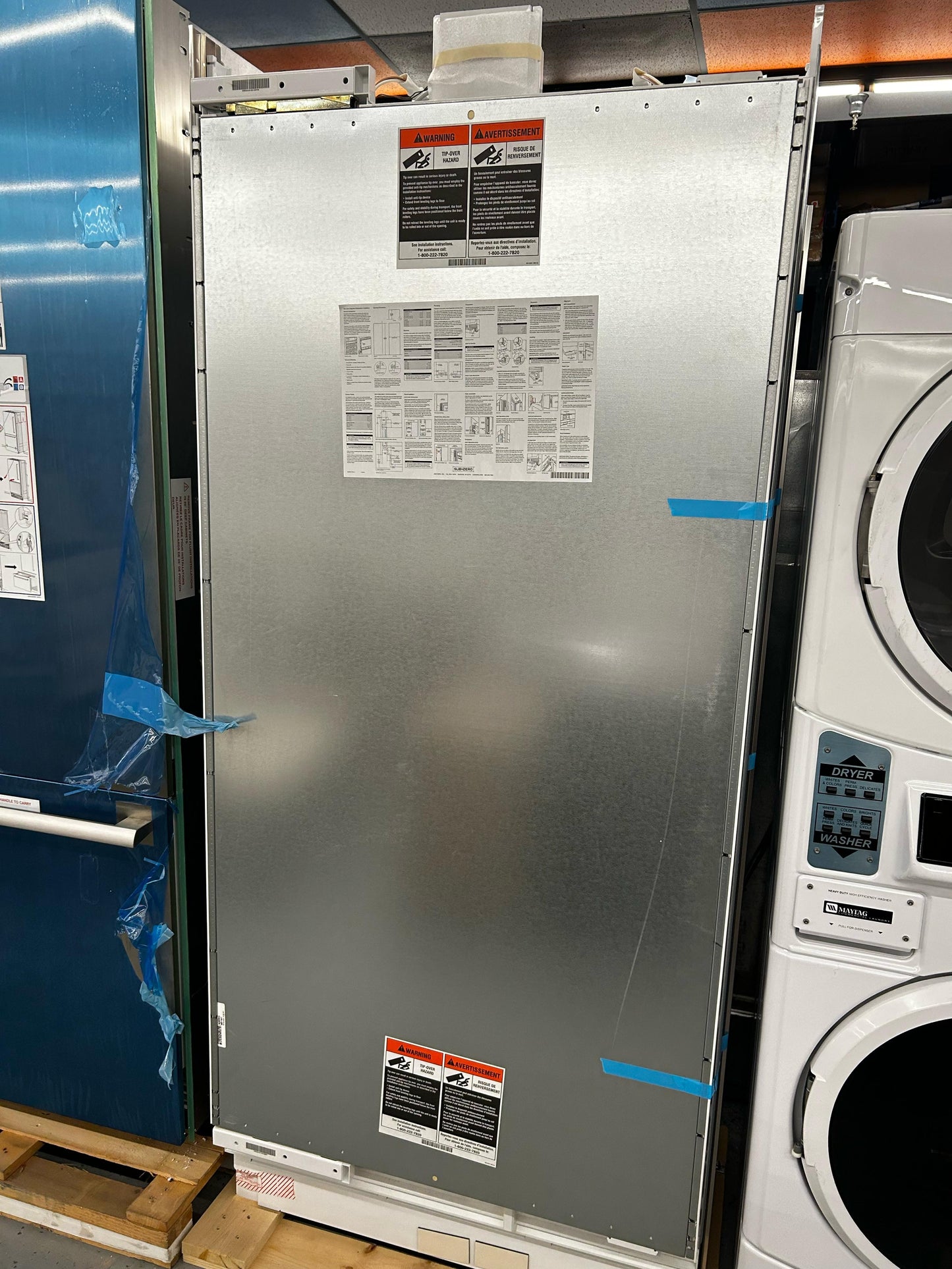 Sub-Zero -IC36FILH- 36 Inch Smart Freezer Column with Ice Maker, Water Filter, Max Ice Feature, Adjustable Wire Shelves, Adjustable Door Bins, Soft-On LED, Star-K Sabbath Mode, ENERGY STAR® and 20 cu. ft. Capacity