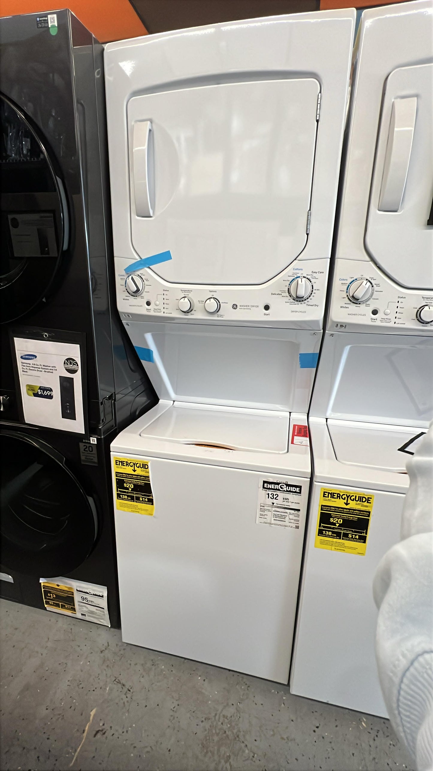 GE Spacemaker - GUD24GSSMWW - 24 Inch Gas Laundry Center with Auto-load Sensing, Rotary Electronic Controls, Cycle Status Light, 11 Wash Cycles and 6 Wash/Rinse Temperatures