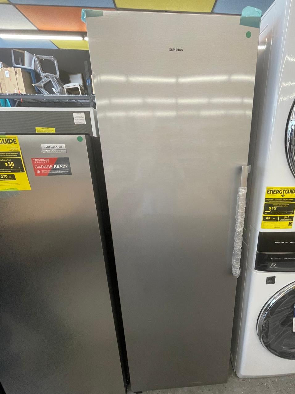 Samsung - RZ11M7074SA/A- 11.4 cu. ft. Capacity Convertible Upright Freezer - Stainless Steel