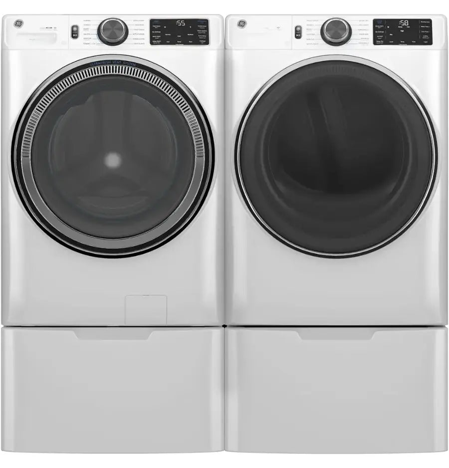 GE - GFD55GSSNWW - 7.8 Cu. Ft. Stackable Smart Gas Dryer with Steam - White
