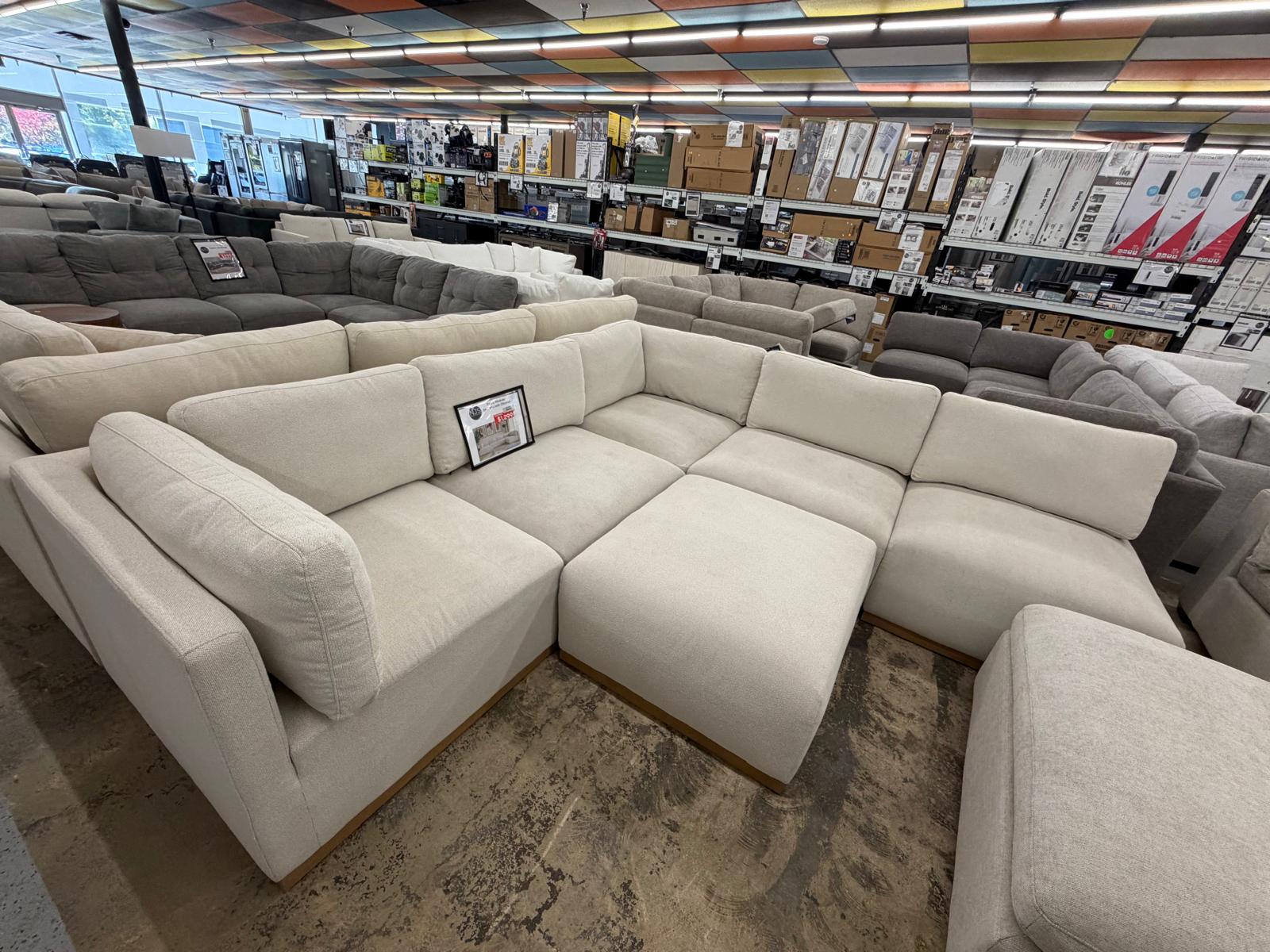 Henredon Murphy Fabric Modular Sectional with Ottoman - Cream