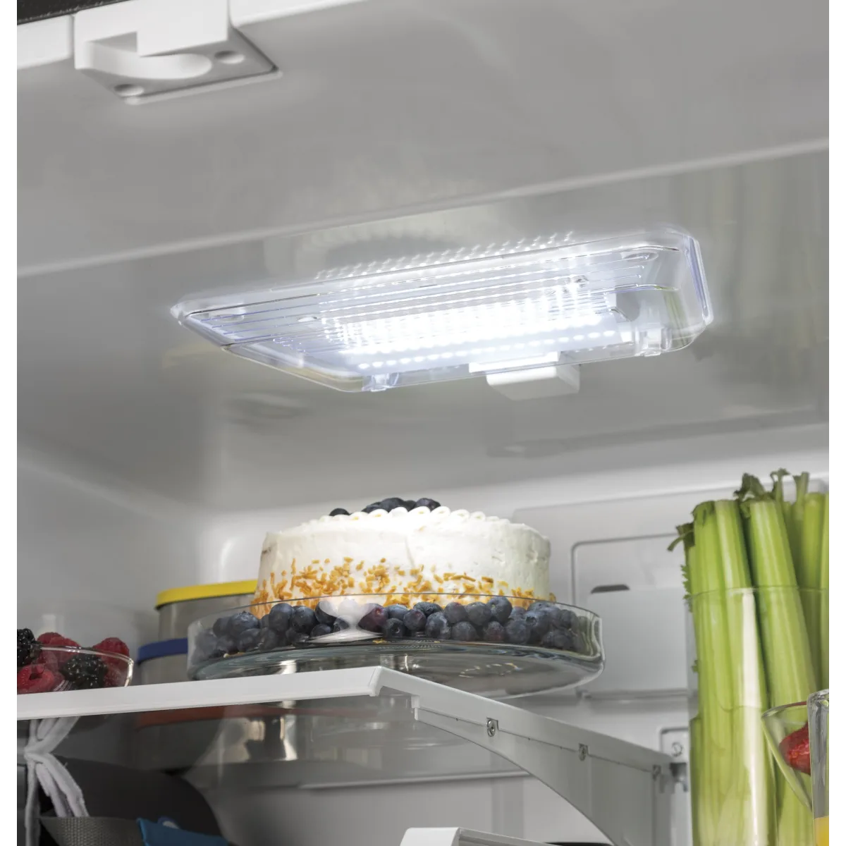 GE - GFE24JYKFS - 33 Inch French Door Refrigerator with 23.6 Cu. Ft. Capacity, Quick Space Shelf, Turbo Cool, LED Lighting, Enhanced Shabbos Mode Capable, External Ice/Water Dispenser, Water Filtration, ADA Compliant, and ENERGY STAR® Qualified