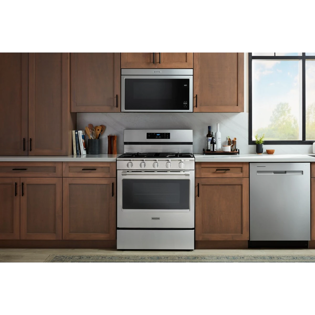 Maytag - MFGS4030RS - 30 Inch Freestanding Gas Range with 5 Sealed Burners, 5.0 cu. ft. Capacity, Power™ Burner, 10,000 BTU Oval Burner, Storage Drawer, Precision Cooking™, Steam Clean, and Sabbath Mode: Stainless Steel